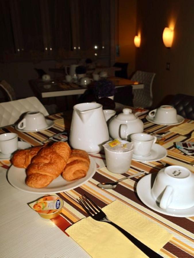 B&B Roma Citta Eterna Buitenkant foto